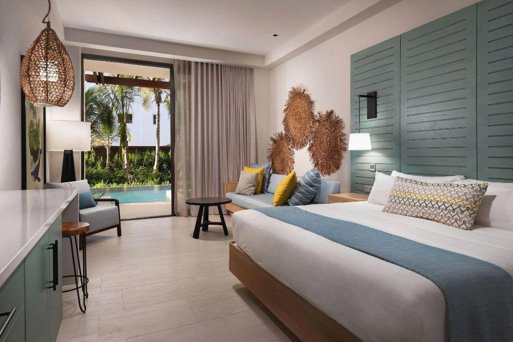 Adults Only Club At Lopesan Costa Bávaro Resort: Room photos