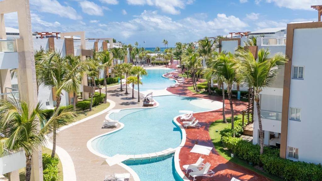 Bakour Punta Cana Suites: Swimming pool