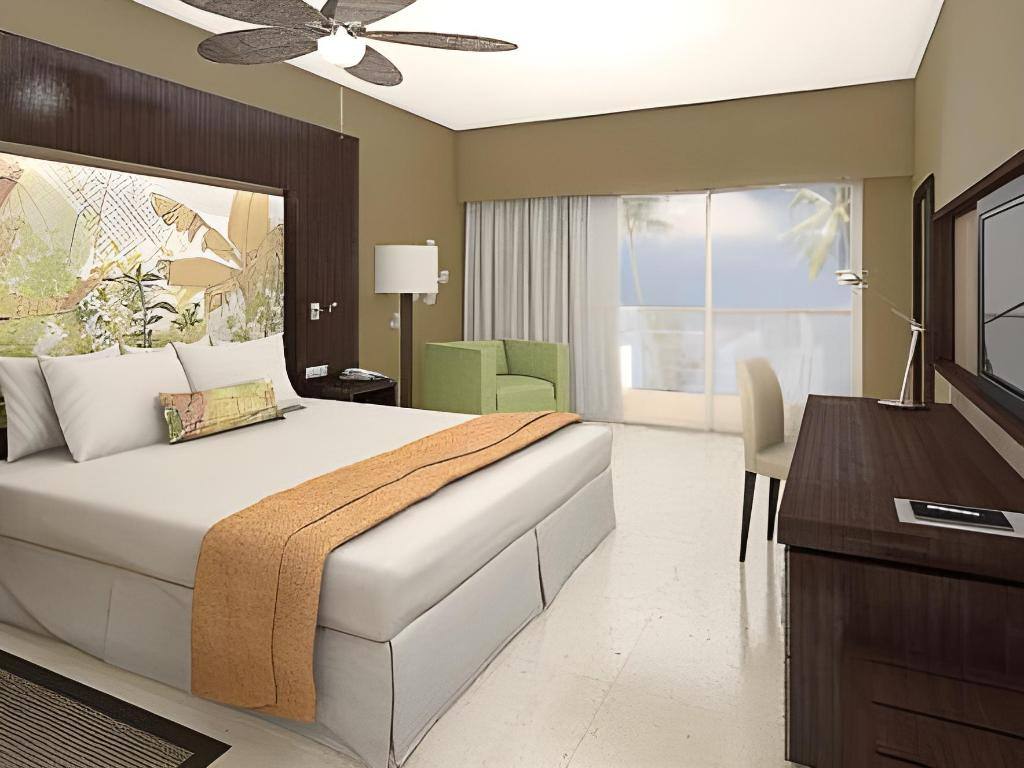 Breathless Punta Cana Resort & Spa: Suite room