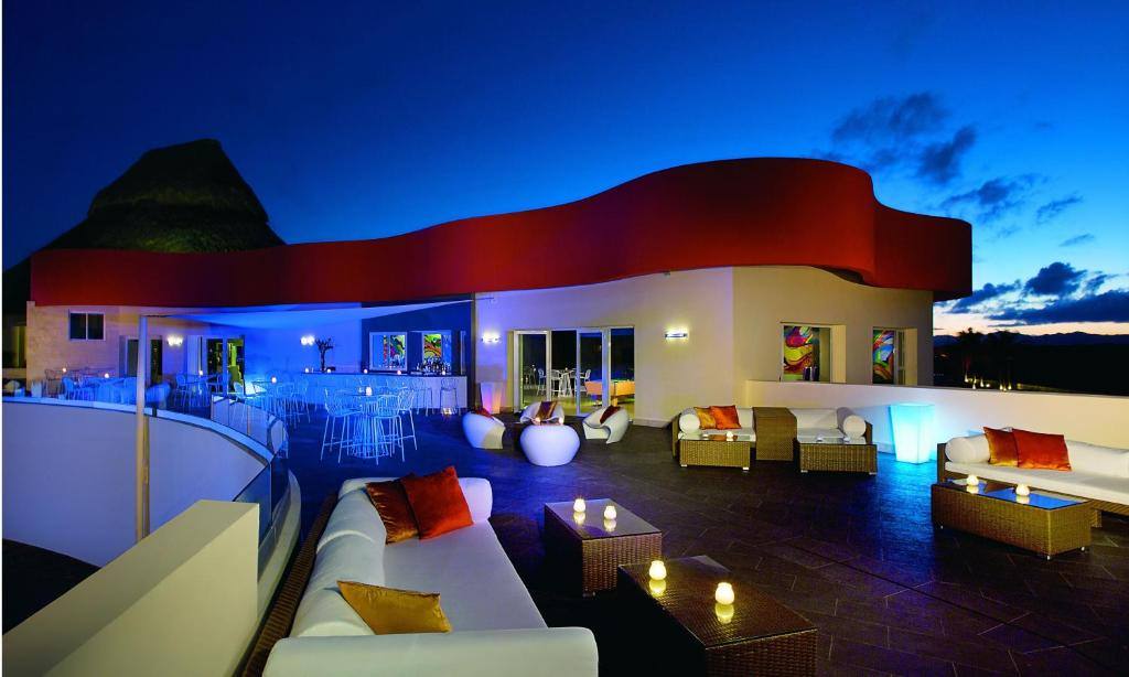 Breathless Punta Cana Resort & Spa: Balcony/terrace
