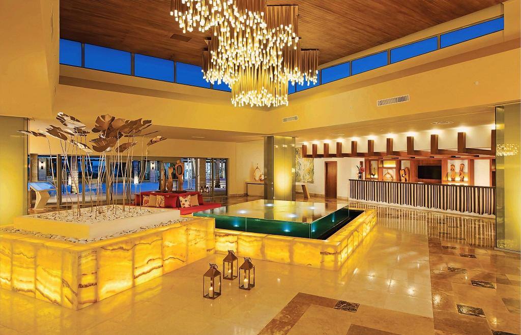 Dreams Onyx Resort & Spa: Lobby