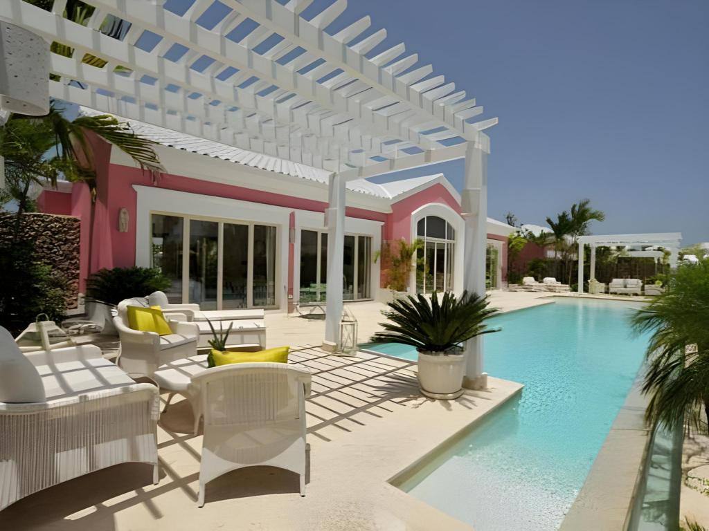 Eden Roc Cap Cana: Exterior view