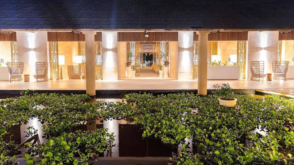 Grand Bavaro Princess: Lobby