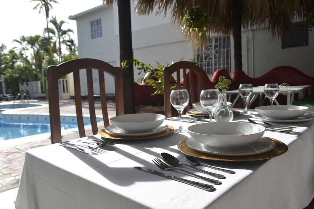 Guesthouse Caribe Punta Cana: On-site dining