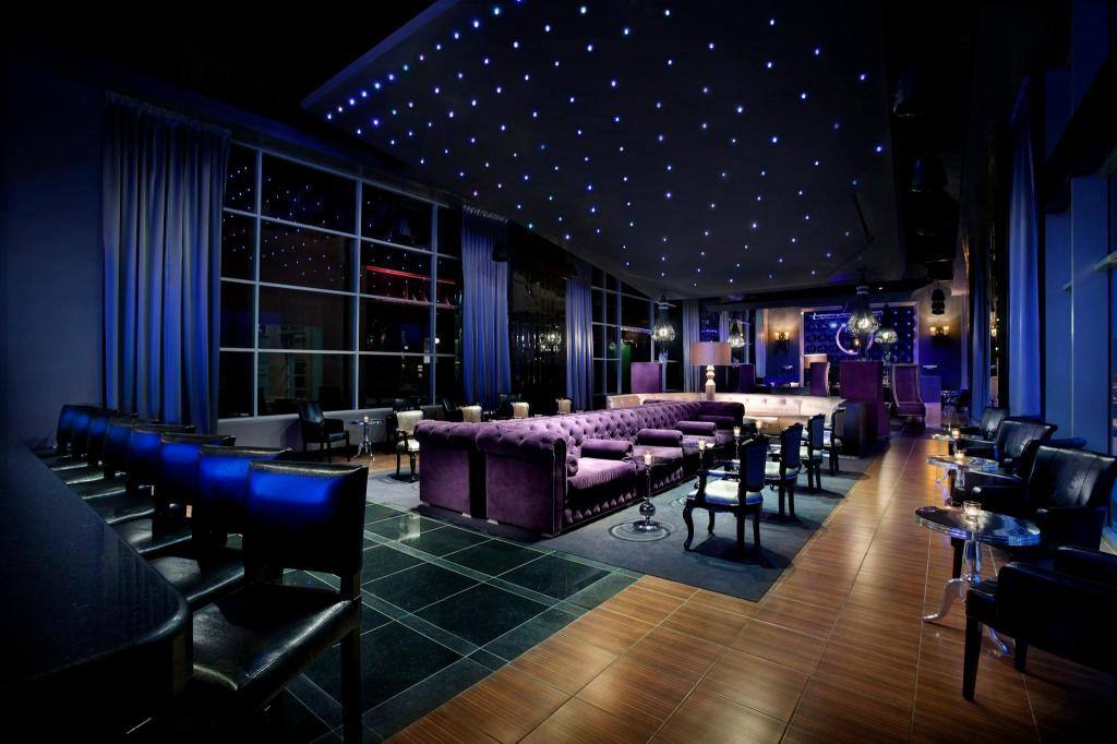 Hard Rock Hotel & Casino Punta Cana - All inclusive: Bar