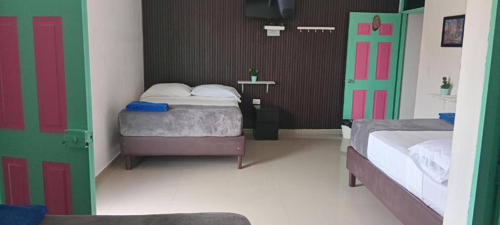 Hostal Johnnier Macao Punta Cana: Rooms