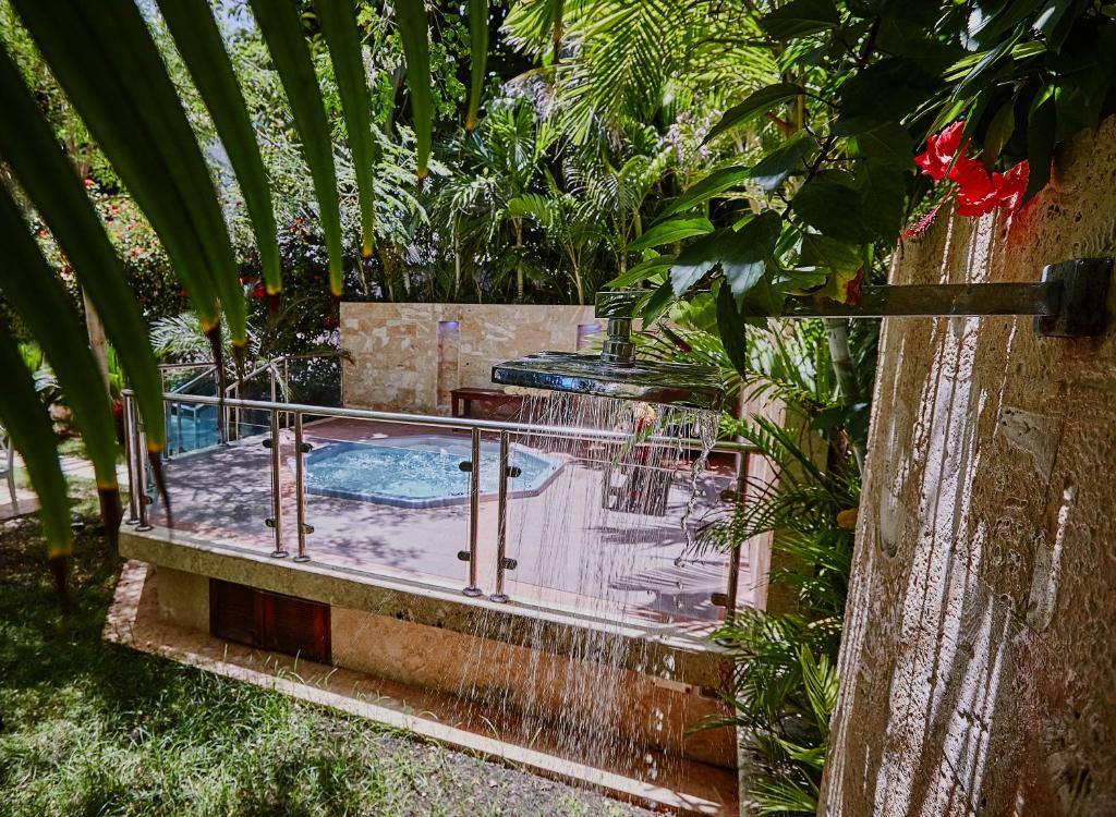 La Flor del Caribe: Facilities