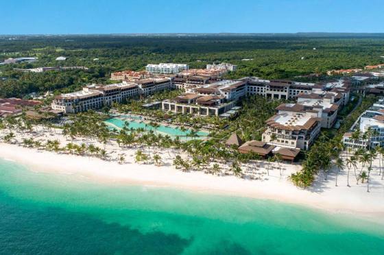 Lopesan Costa Bávaro Resort, Spa & Casino: Beach