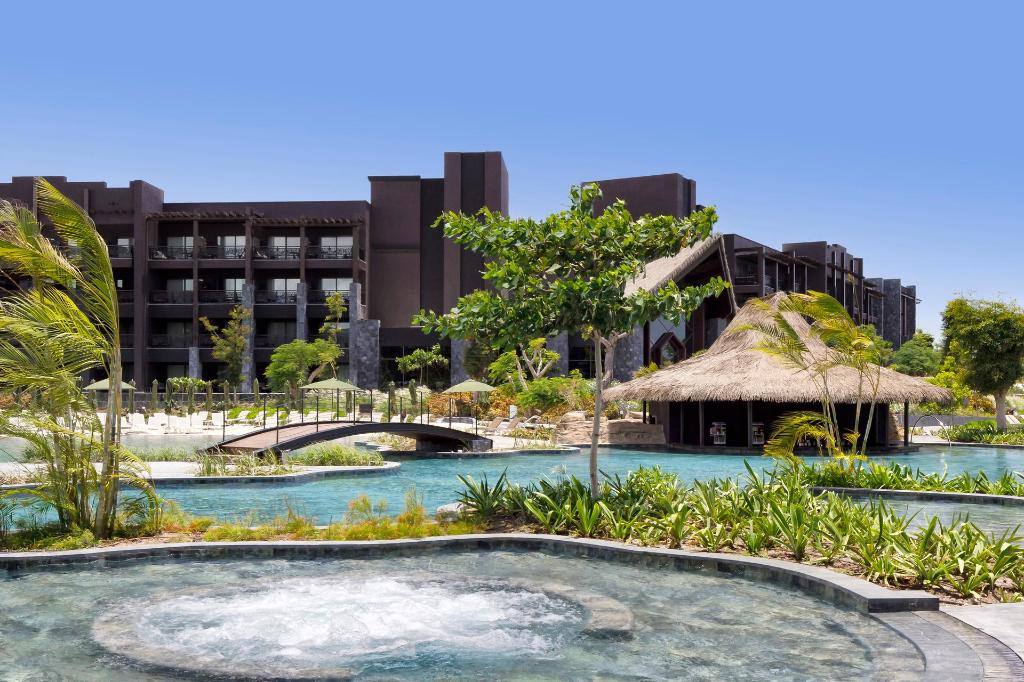 Lopesan Serenity Bay Resort, Spa & Casino: Property views