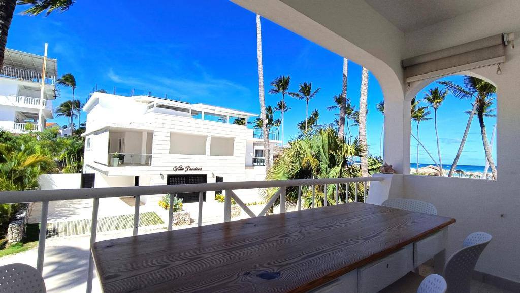 Los Corales Village: View