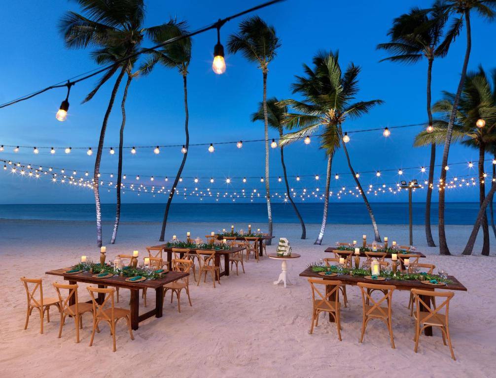 Meliá Caribe Beach Resort: Food and beverages