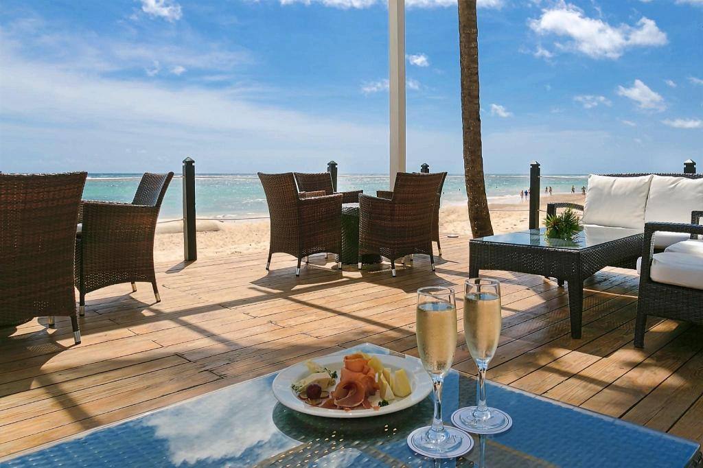 Ocean Blue & Sand: Restaurant