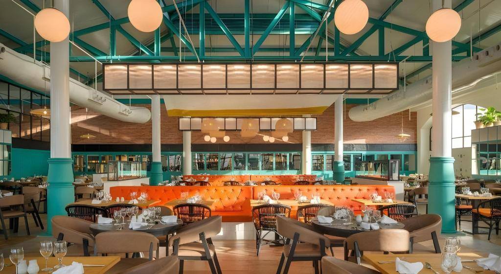 Ocean El Faro: Dining