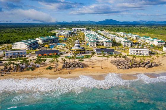 Ocean El Faro: Property views