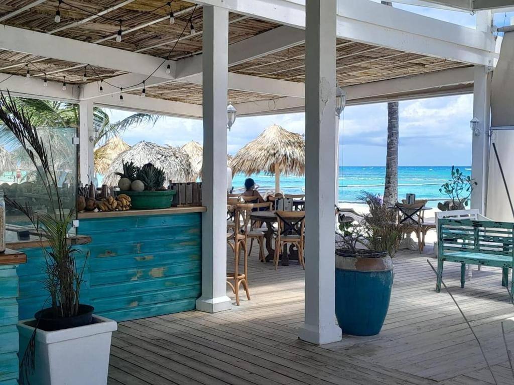Playa Turquesa Ocean Club: Dining