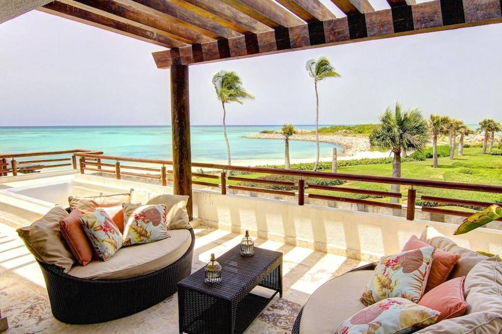 Punta Palmera Cap Cana By Essenza Retreats: Property views