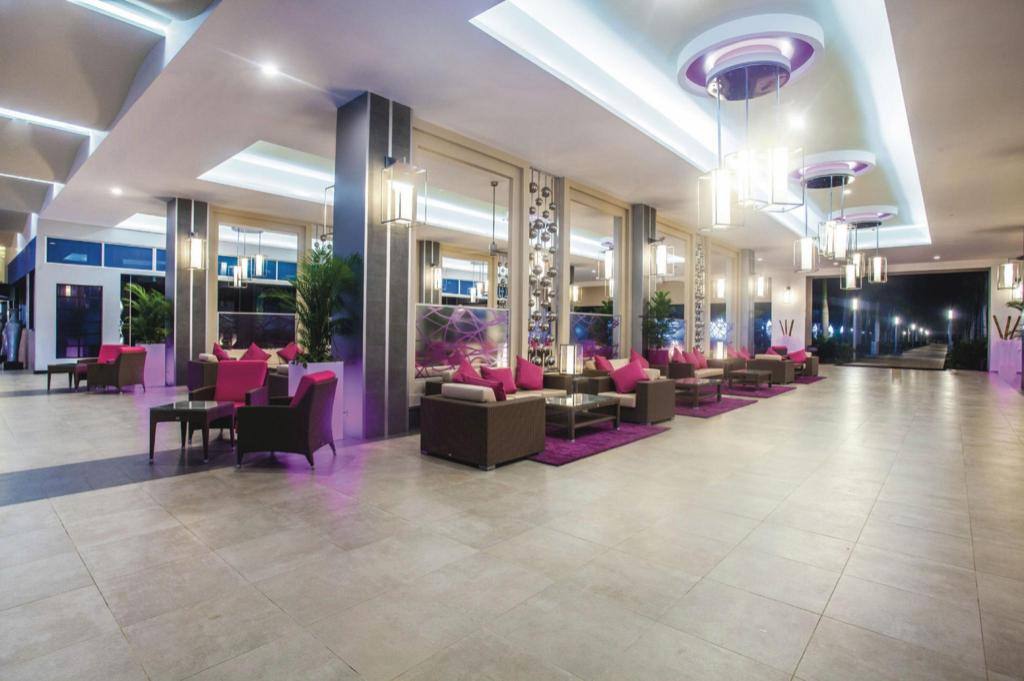 Riu Republica: Property views