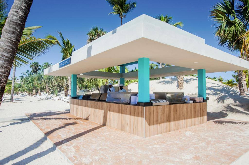 Riu Republica: Property views