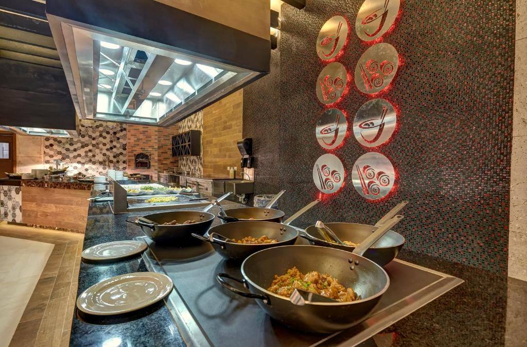 Royalton Bavaro, An Autograph Collection All-inclusive Resort & Casino: Restaurant
