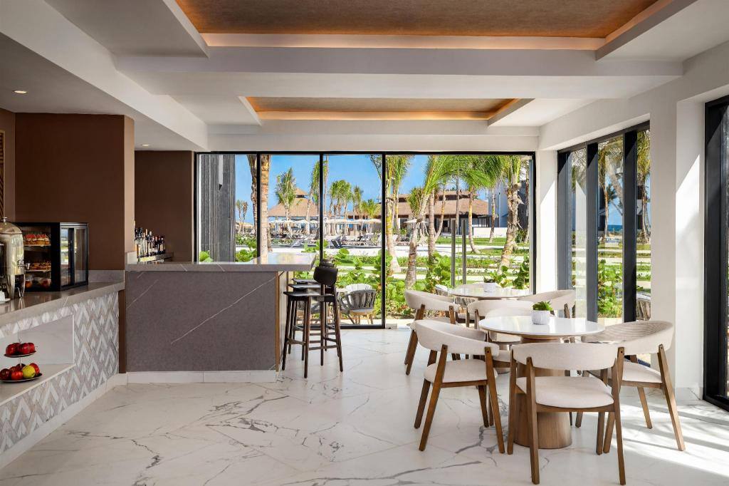 Secrets Tides Punta Cana: Bar
