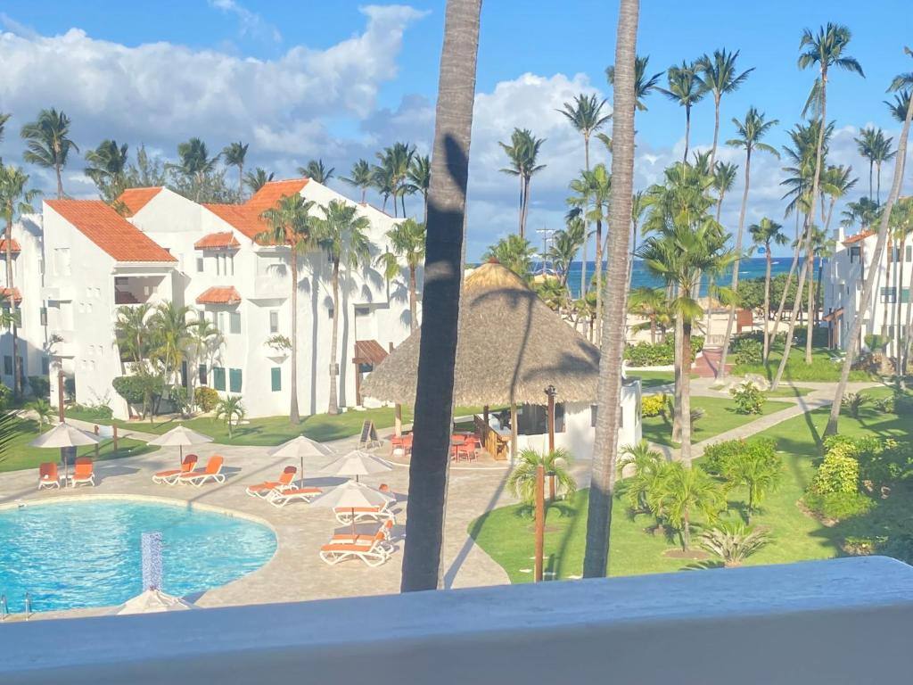 Stanza Mare Beach Front: Garden