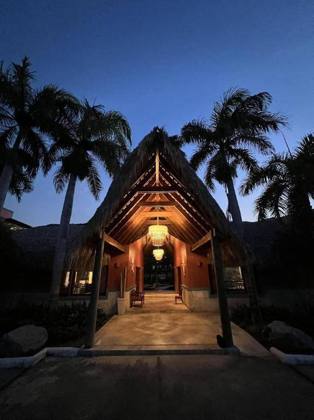 Sunset Boutique Hotel: Property views