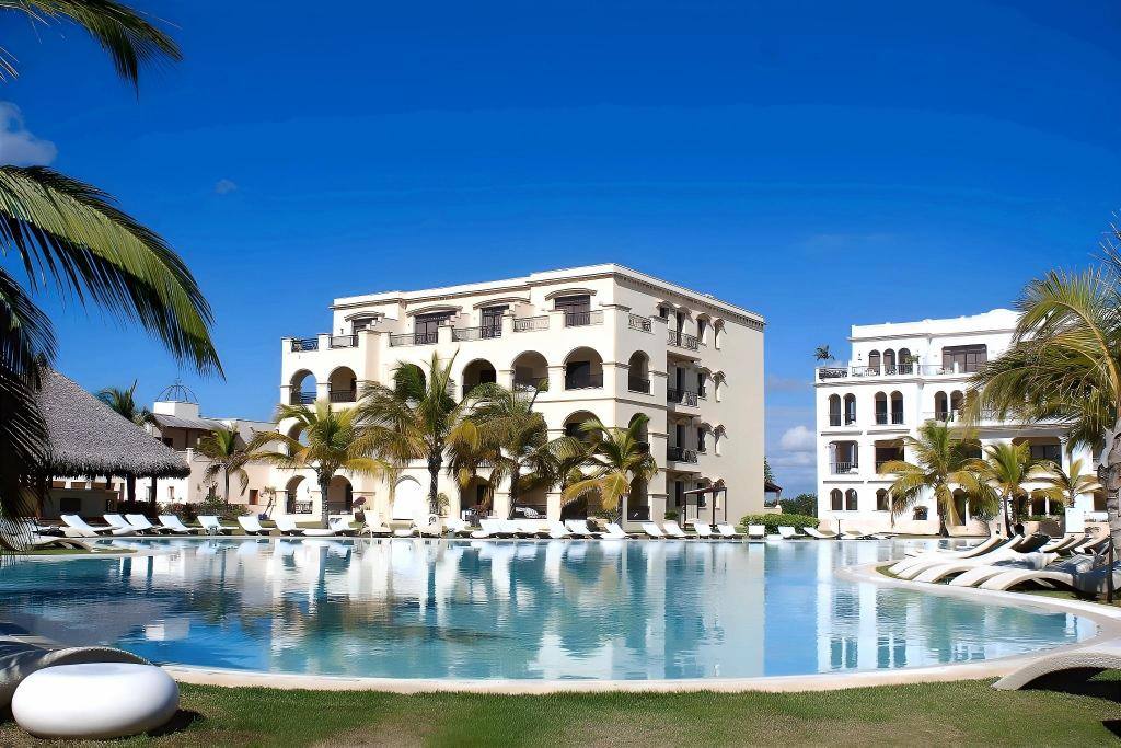 TAN Resorts Marina Cap Cana - All-Inclusive: Swimming pool