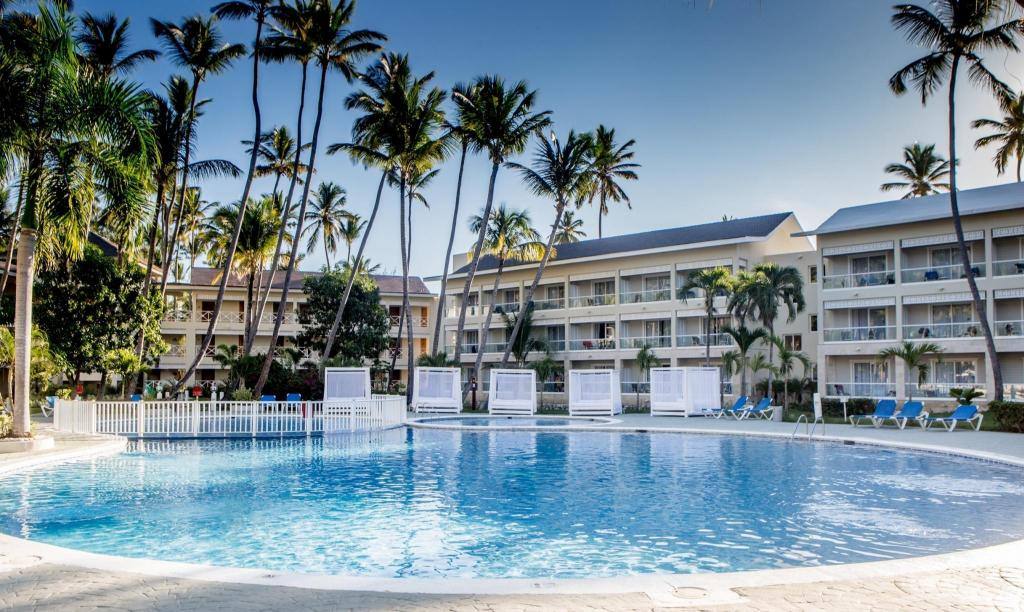 Vista Sol Punta Cana Beach Resort & Spa: Swimming pool [outdoor]