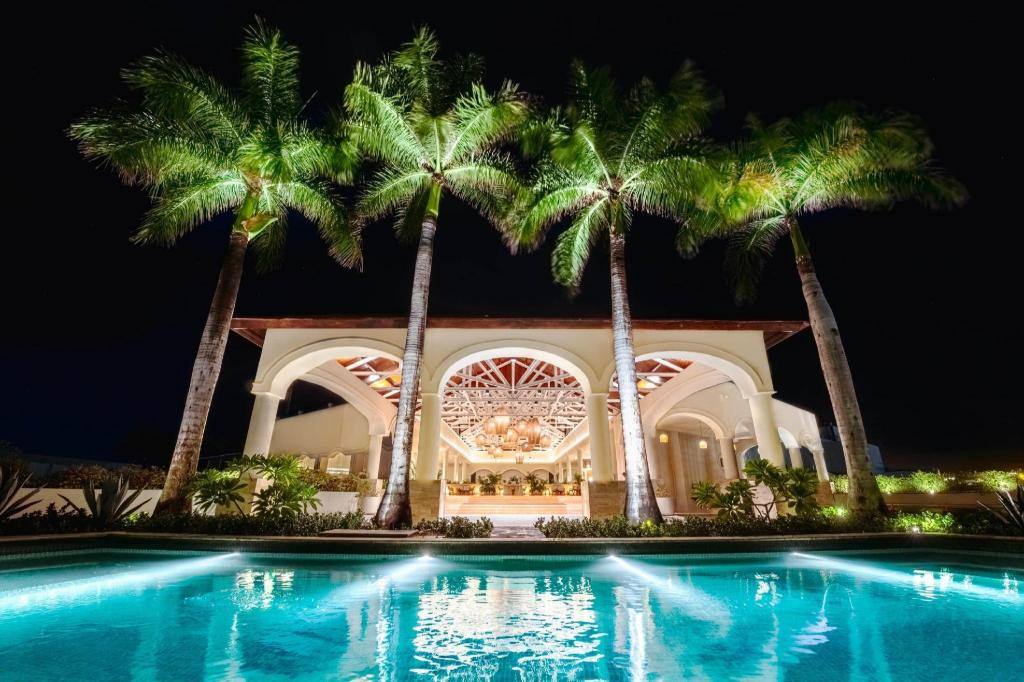 Wyndham Alltra Punta Cana: Exterior view