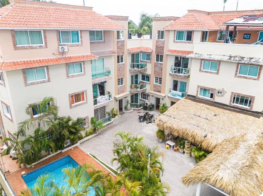 Yara Beach Apartahotel: Exterior view